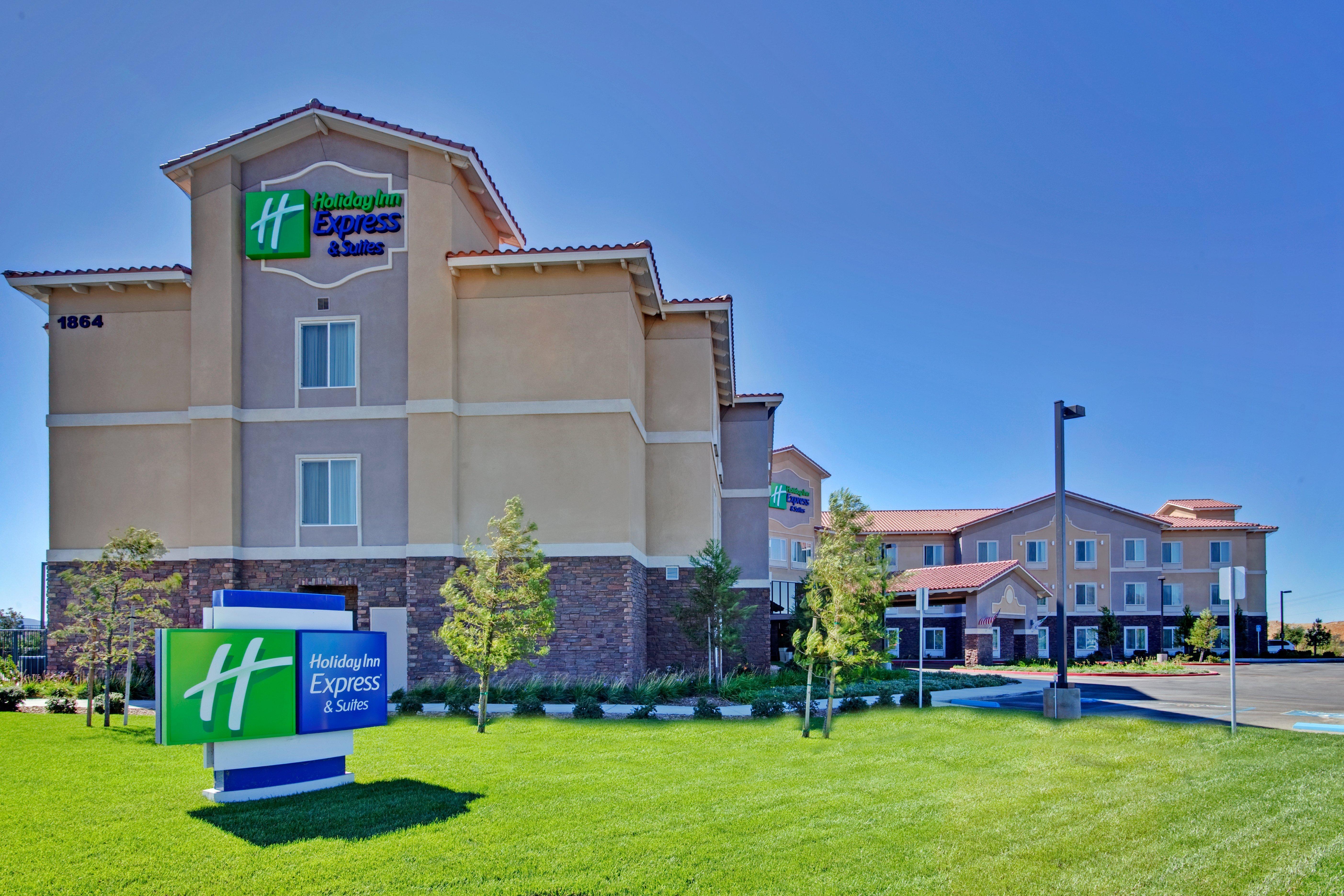 Holiday Inn Express & Suites Beaumont - Oak Valley By Ihg Zewnętrze zdjęcie