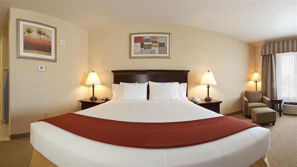 Holiday Inn Express & Suites Beaumont - Oak Valley By Ihg Zewnętrze zdjęcie