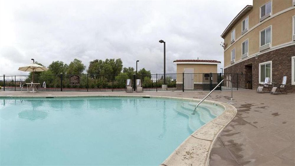 Holiday Inn Express & Suites Beaumont - Oak Valley By Ihg Zewnętrze zdjęcie